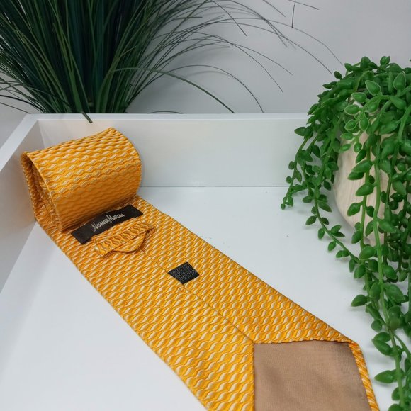 Neiman Marcus 100% Silk Neck Tie - Picture 2 of 7